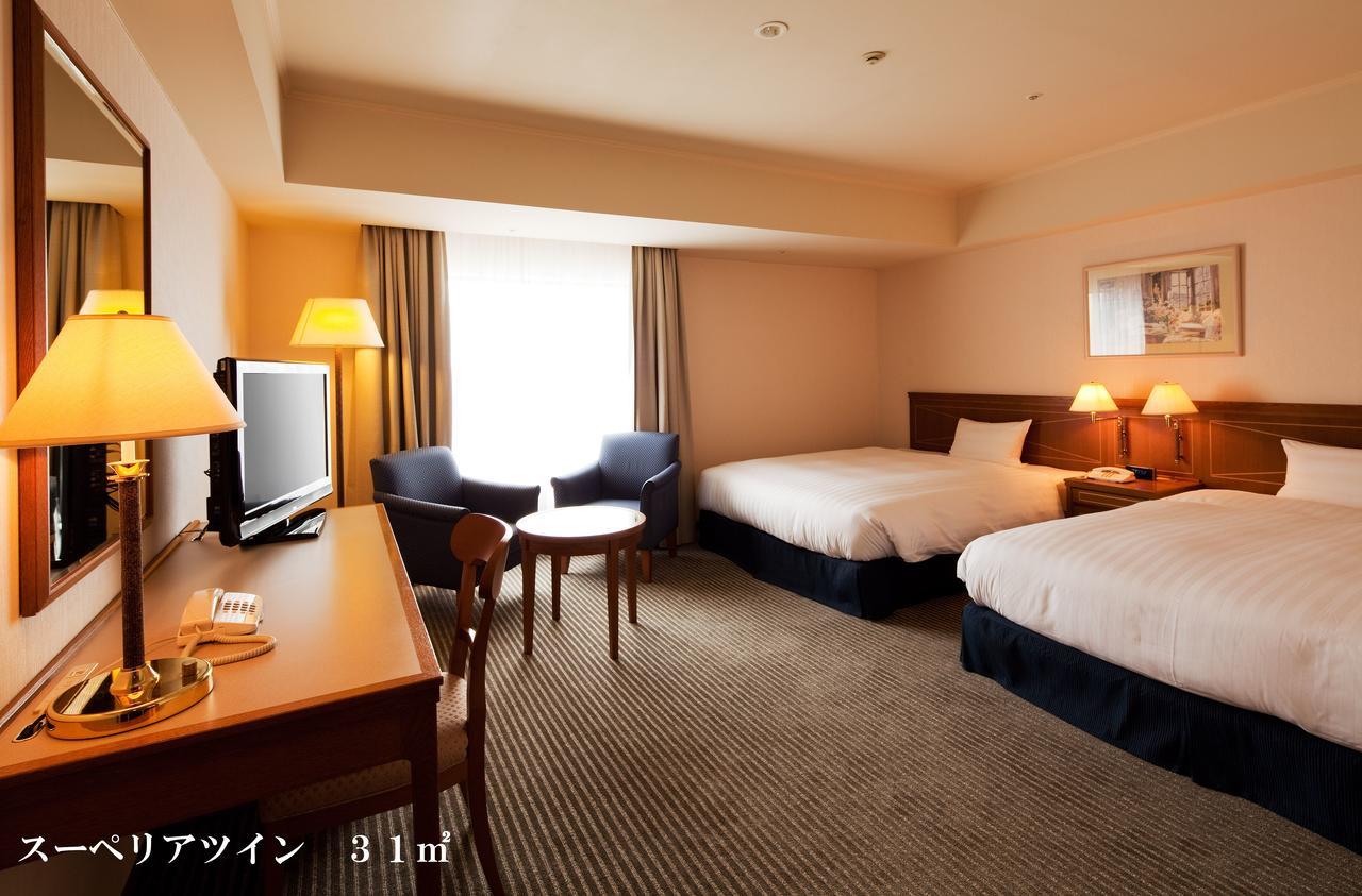 Hotel Grand Hills Shizuoka Exteriör bild
