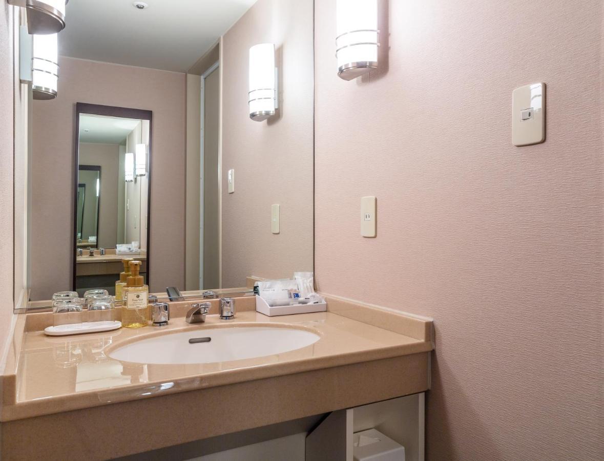 Hotel Grand Hills Shizuoka Exteriör bild